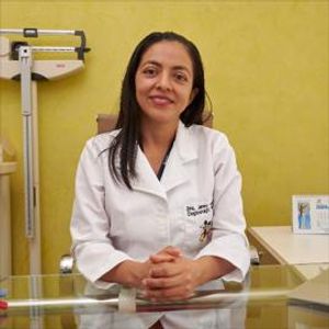 Dra. Jenny Elizabeth Arboleda Bustan