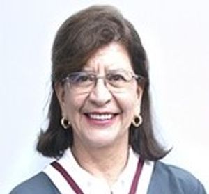 Dra. Norma Campuzano