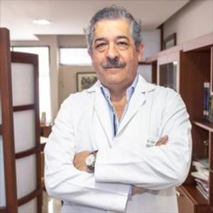 Dr. Juan José Suarez Martínez