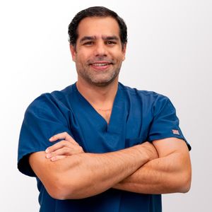 Dr. Fausto Abdo