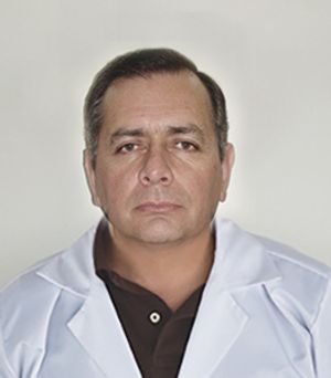 Dr. Byron Fernando Acevedo Medonza