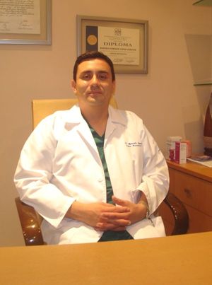 Dra. Marcelo Enrique Cazar Almache
