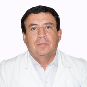 Dr. Santiago Fernando Paredes Chávez