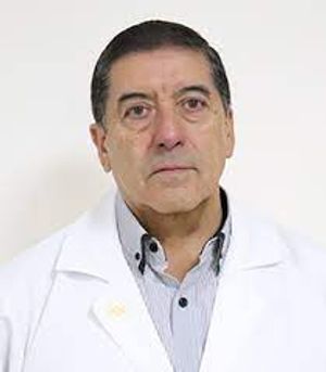 Dr. Cesar Irigoyen Davila