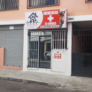VETERINARIA 24HORAS " ENTRE GARRAS Y BIGOTES 2"EL PINTADO -SUR DE QUITO