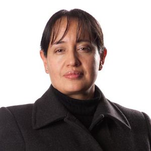 Dra. Alexandra María Abril Cabrera