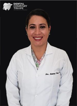 Dra. Andrea Torres Torres